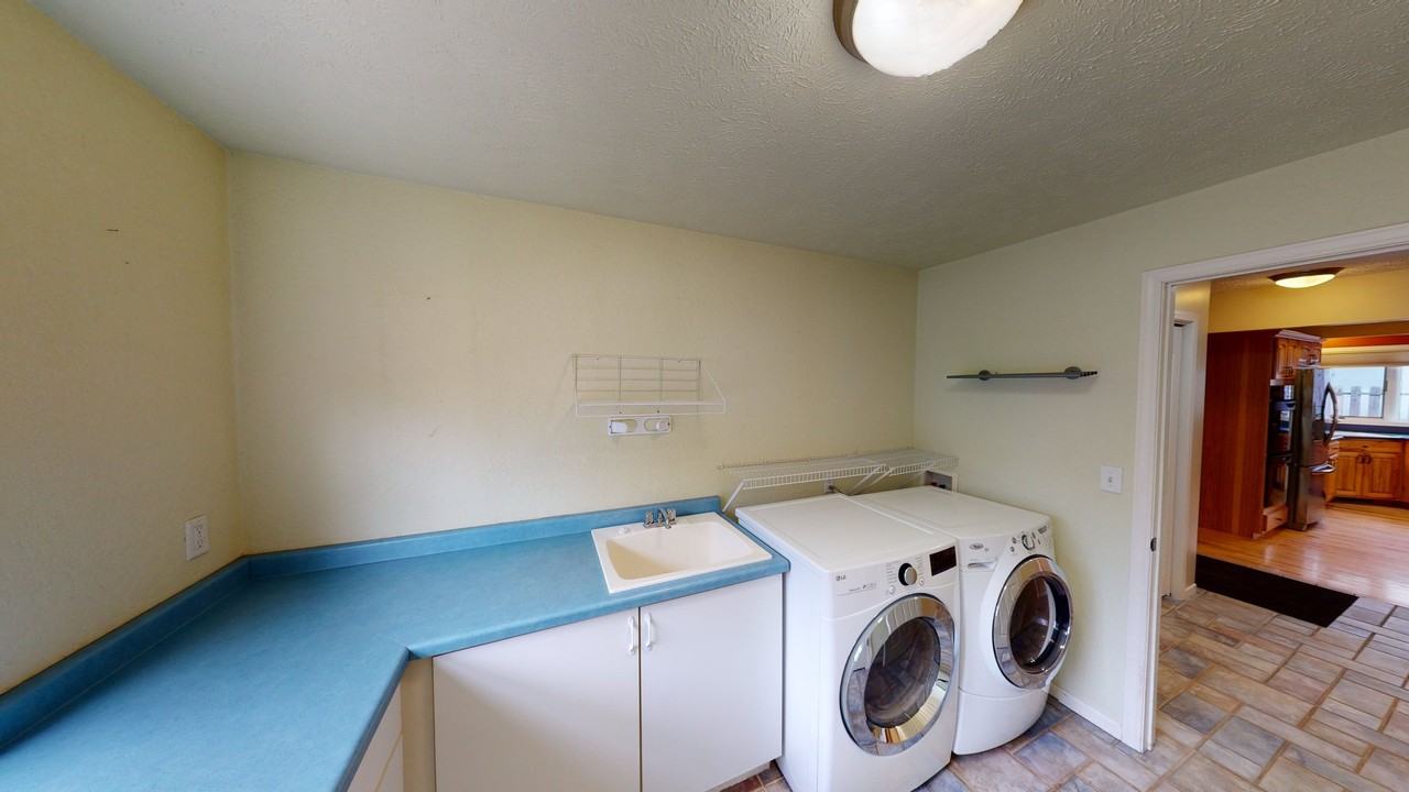 1301 Center St #1 - Photo 7 of 18