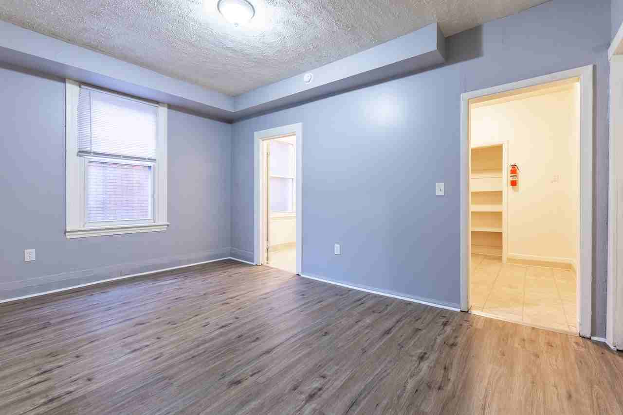 608 Taylor Ave - Photo 2 of 8