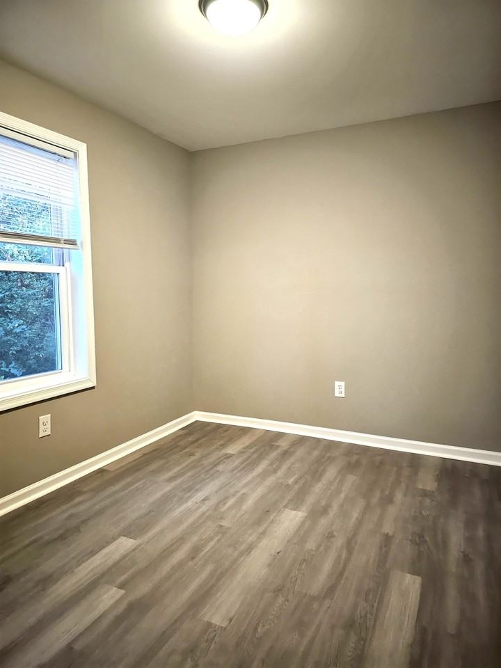 624 Priscilla St #1 - Photo 4 of 16