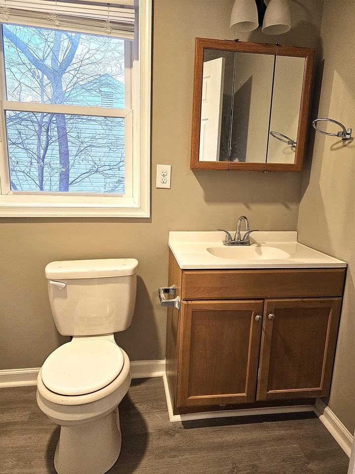 624 Priscilla St #1 - Photo 6 of 16