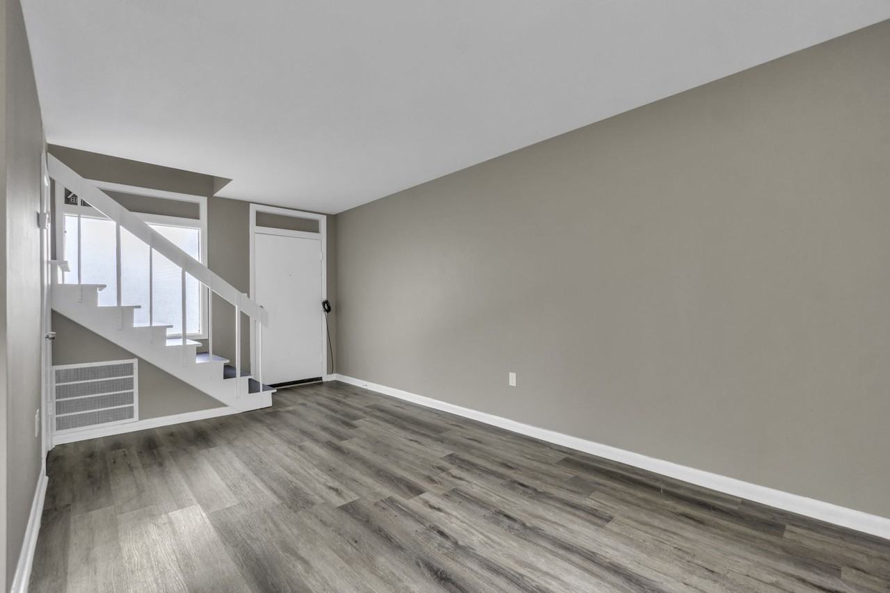 3706 East North Street - D6Unit D6 #D6 - Photo 5 of 24