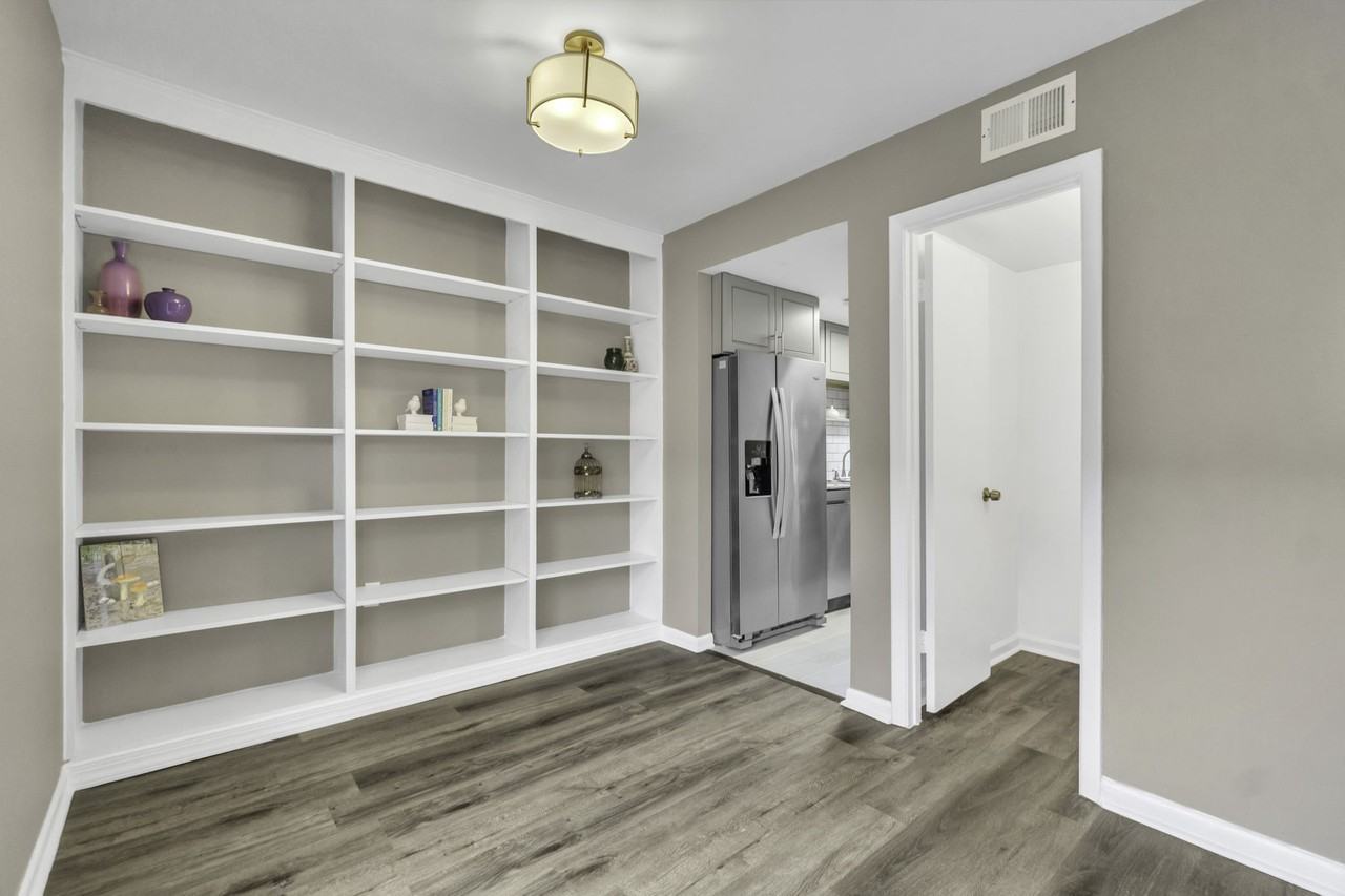 3706 East North Street - D6Unit D6 #D6 - Photo 7 of 24