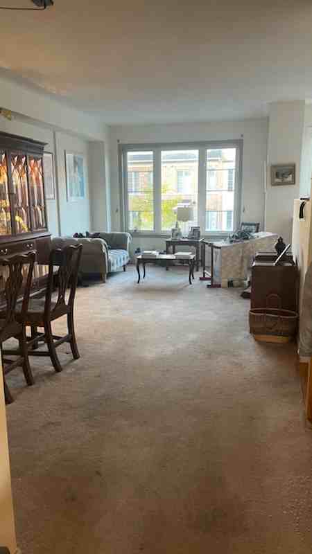 31 Belanger Crescent - Photo 3 of 8