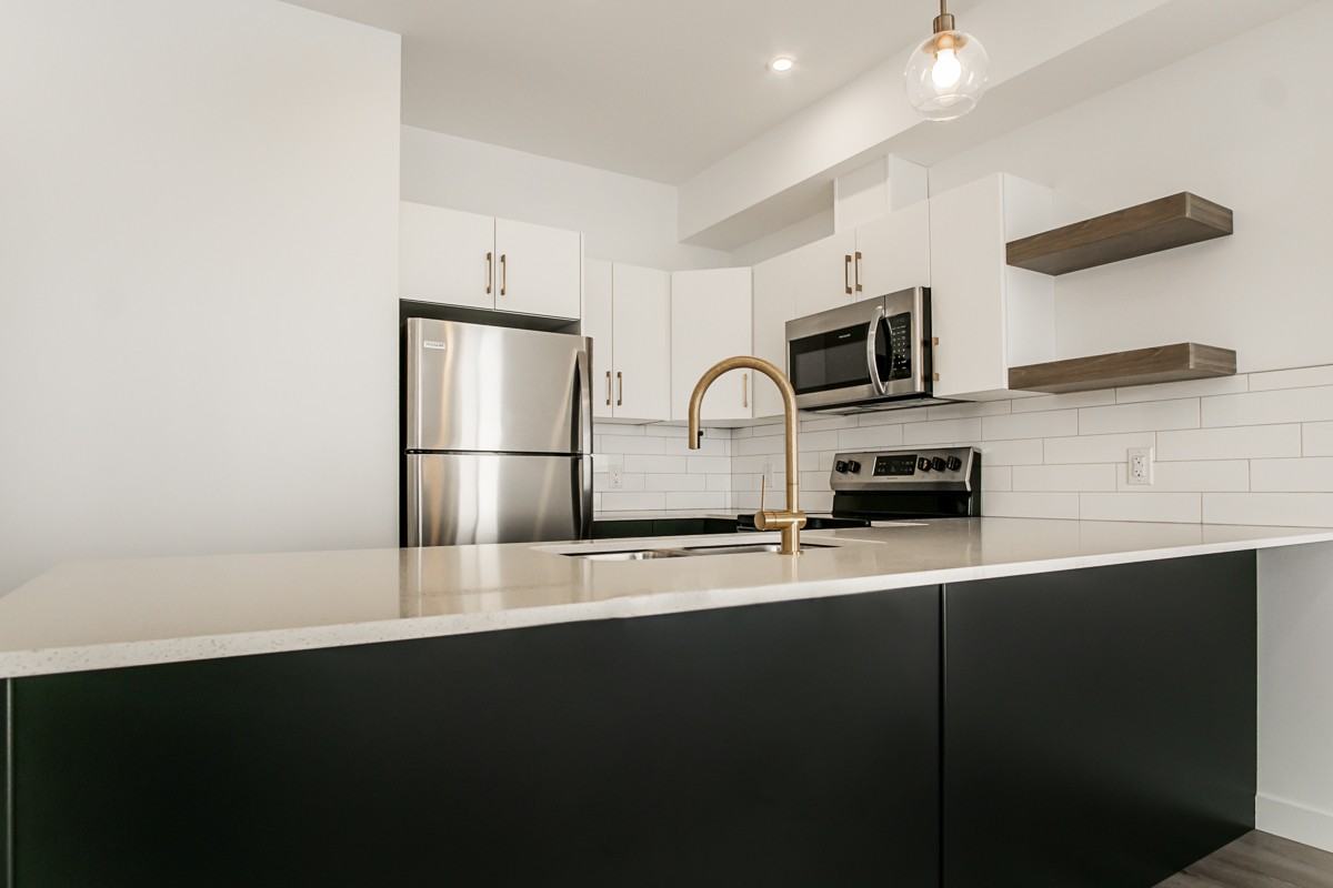 710 Westminster - Photo 2 of 13