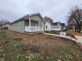 featured image of 2137 N 14th St