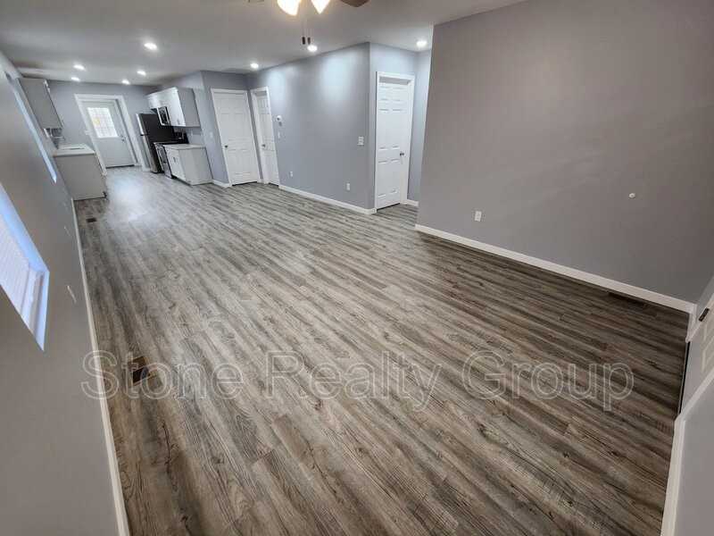 2137 N 14th St - Photo 2 of 12