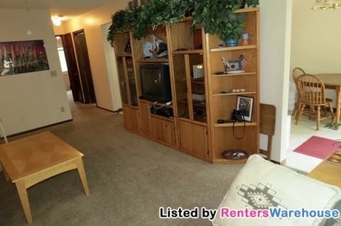 12963 Everest Ave - Photo 3 of 15