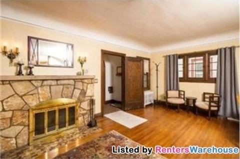 1208 Lakeview Ave S - Photo 3 of 15