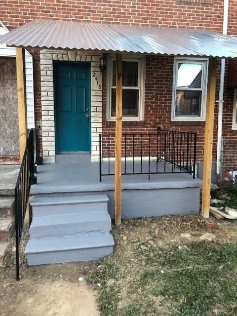 2416 Christian St - Photo 2 of 7
