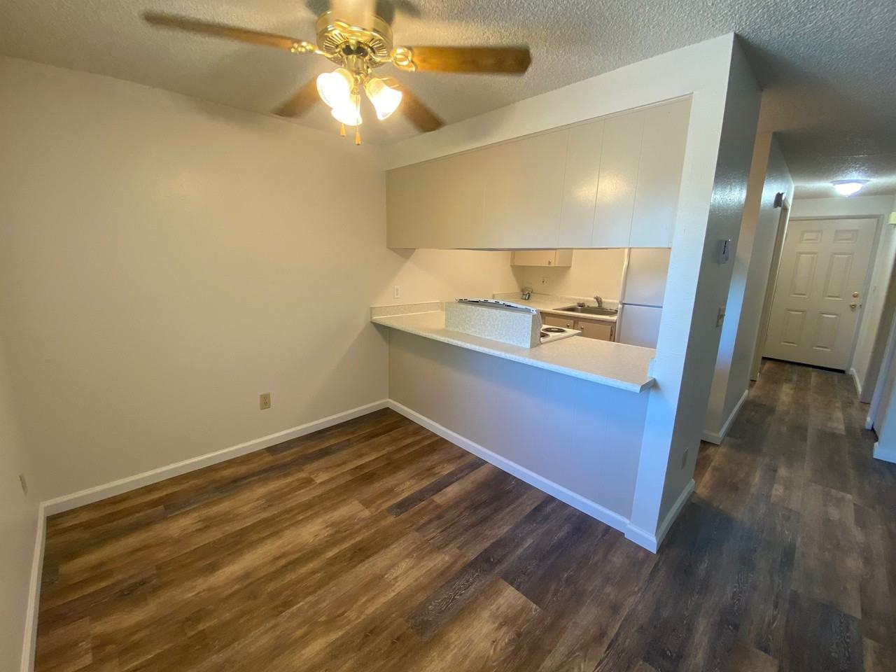 3367 Ratcliff Ln Se #3367 - Photo 3 of 13