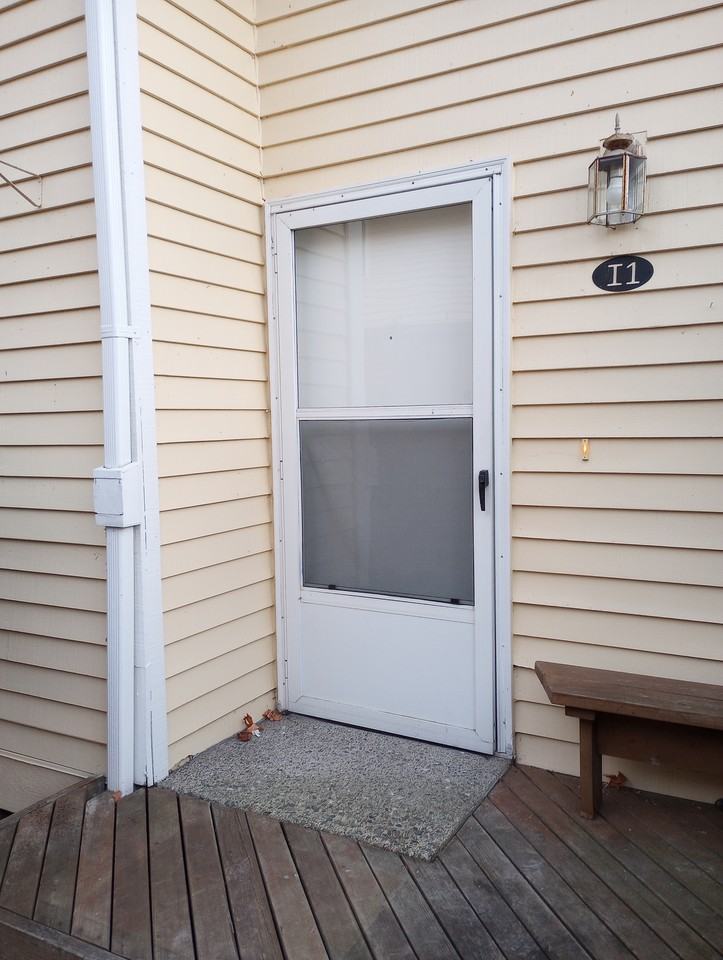 12008 101st Ave Ne #I1 - Photo 3 of 30