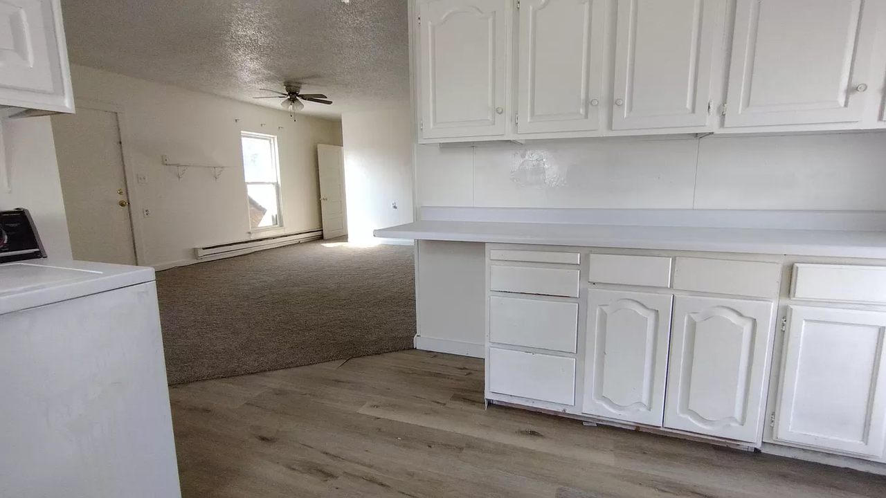 28565 Highway 18 #2 - Photo 3 of 10