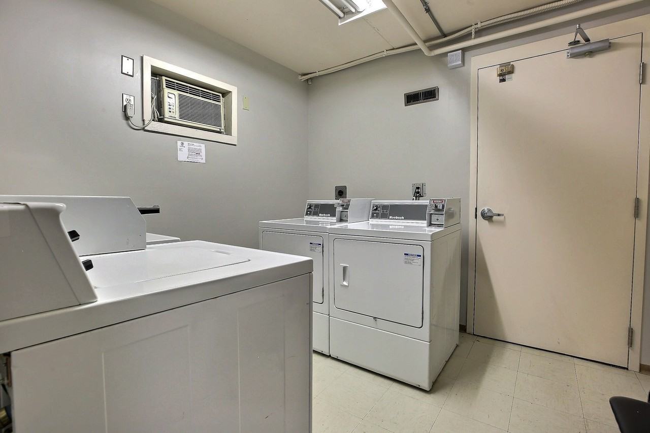 Janson - Photo 3 of 31