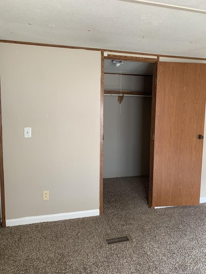 509 Kayla St #1 - Photo 5 of 13