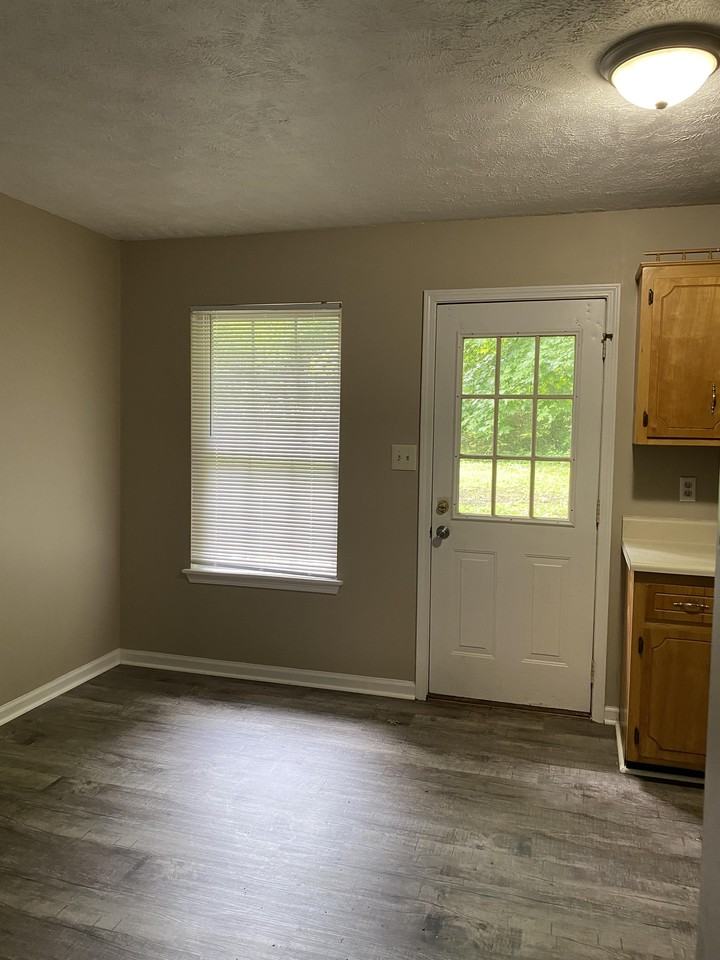 1001 Caroline street Oak Grove ky #1 - Photo 3 of 15