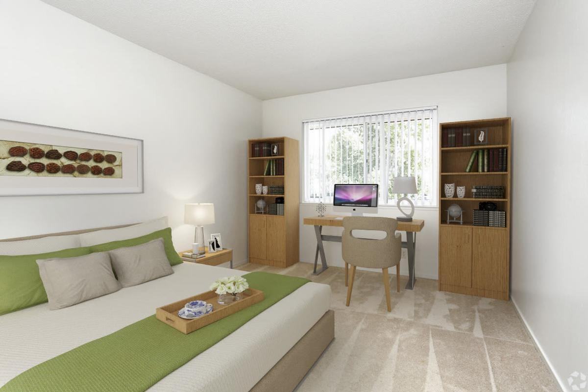 3777 Mowry Ave - Photo 4 of 13