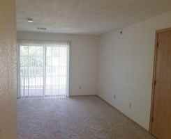 featured image of 810 E 8th St Apt 104