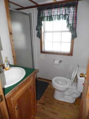 6184 Parkway E - Photo 2 of 9
