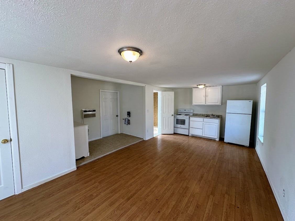 282 Lark Meadow Dr #B - Photo 2 of 8