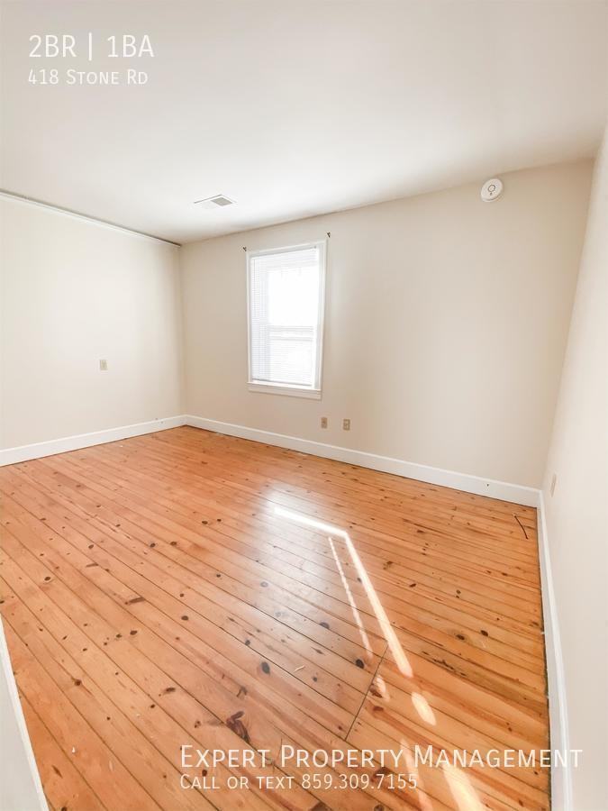 418 Stone Rd - Photo 3 of 13