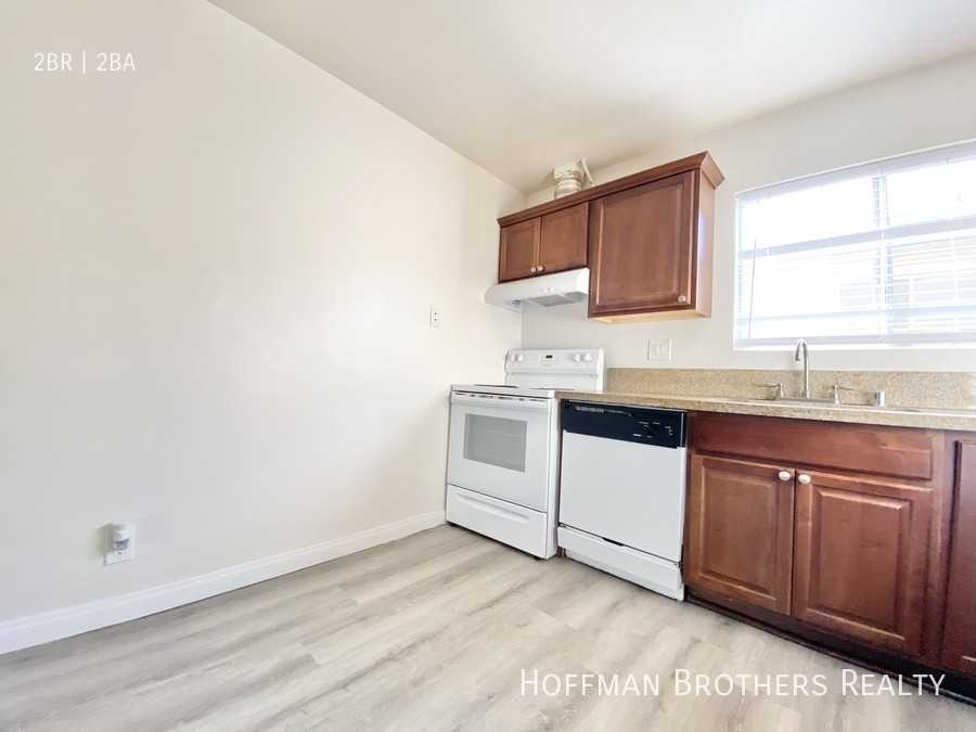 15525 Nordhoff St #9A - Photo 2 of 13