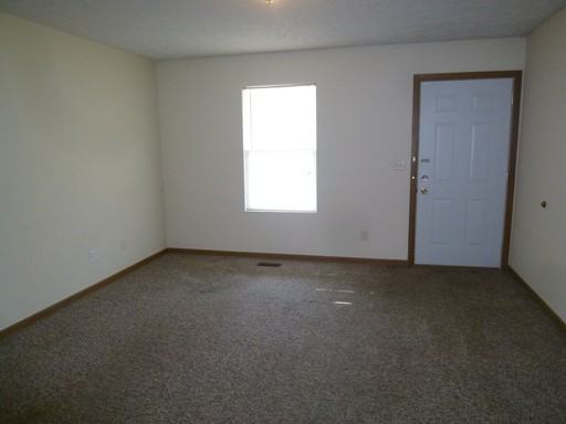 673 N 25th St - Photo 2 of 6