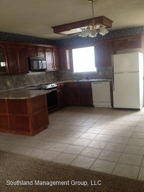 Shadowalk Drive - Photo 2 of 8