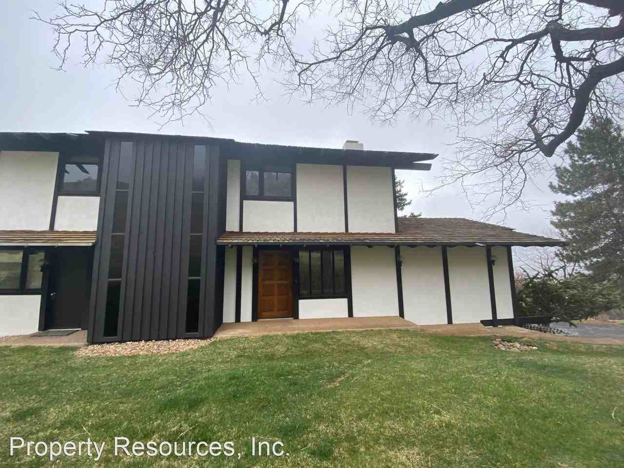 240 Cactus Ct - Photo 3 of 28