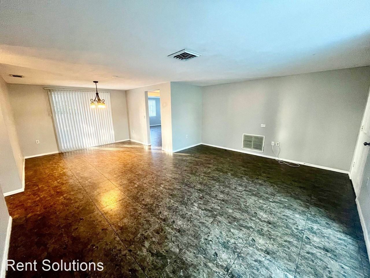 3647 Warbler Dr - Photo 3 of 25