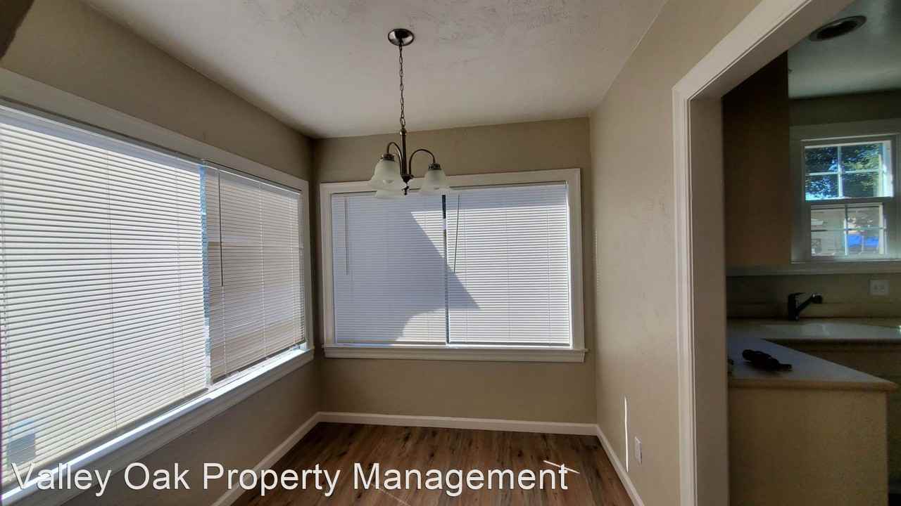 133 Jones St - Photo 2 of 12