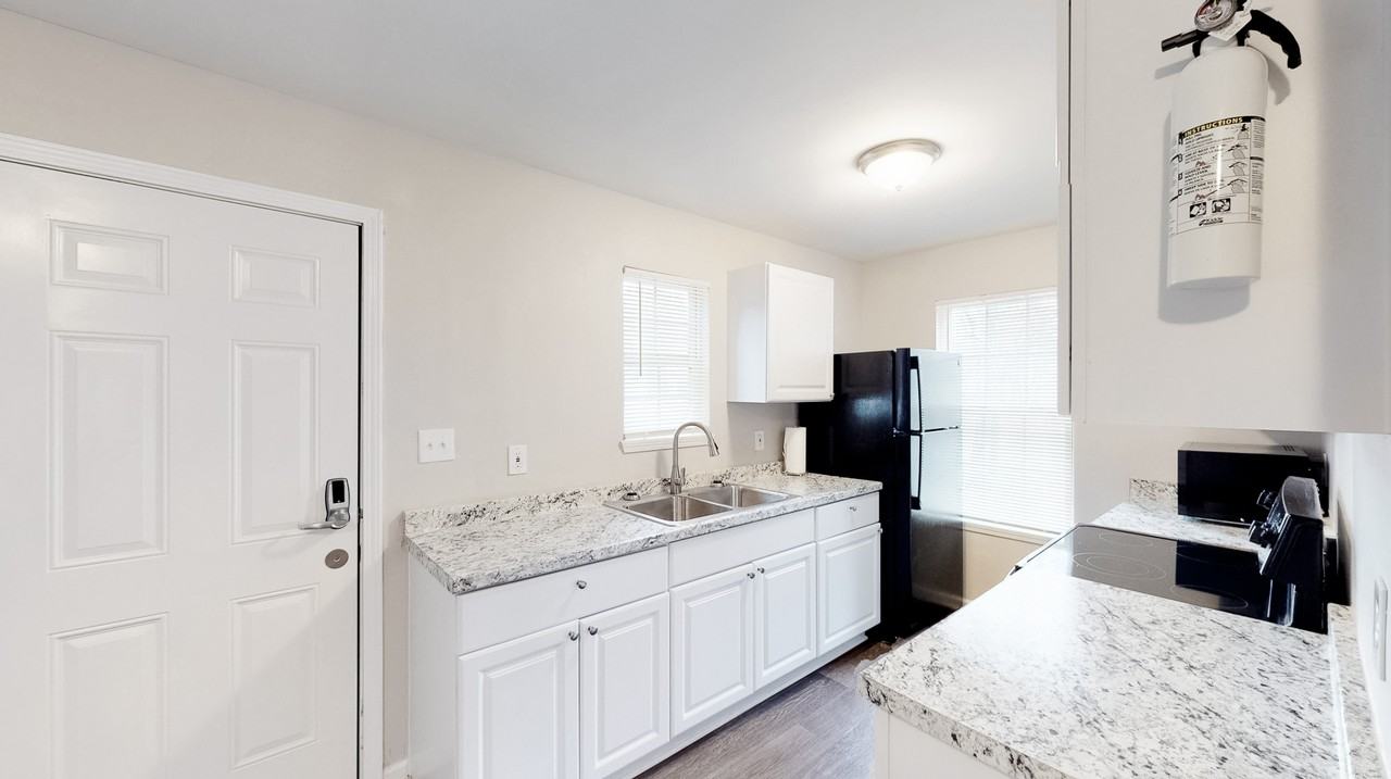 Sunset Ave Nw - Photo 6 of 14