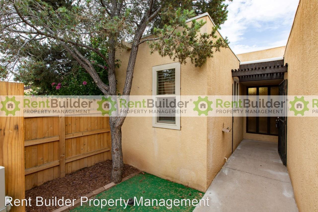 16 Plaza Olas Altos Ne - Photo 2 of 23