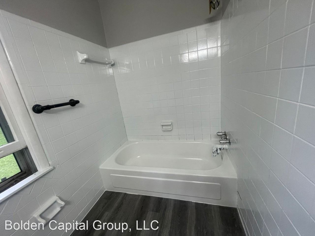 4078 Kenora Dr Sw - Photo 3 of 16