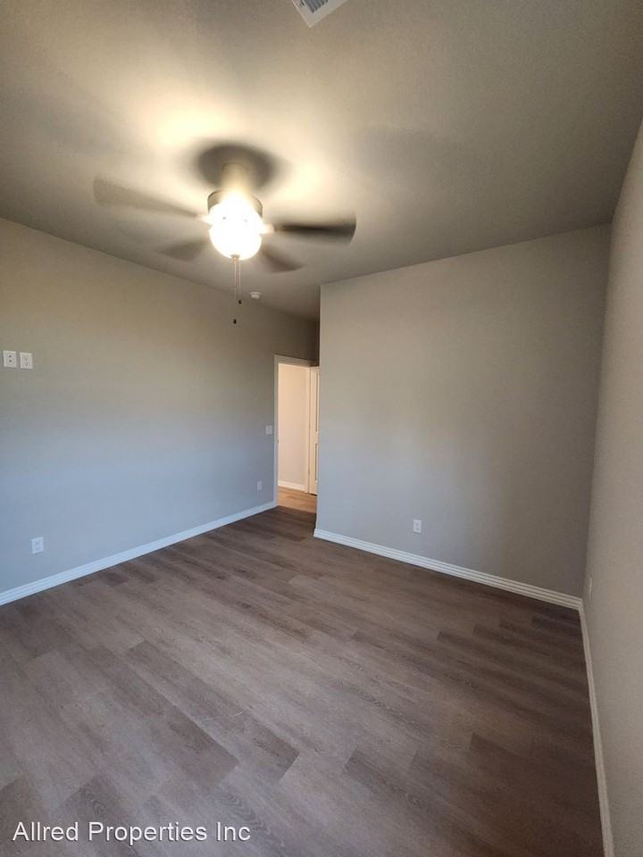 POIGAI ESTATES: BRAND NEW - Photo 3 of 31