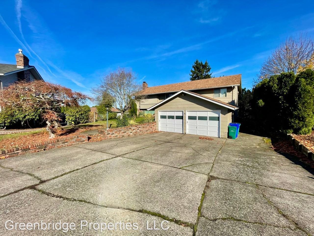 13101 Ne Morris St - Photo 2 of 50