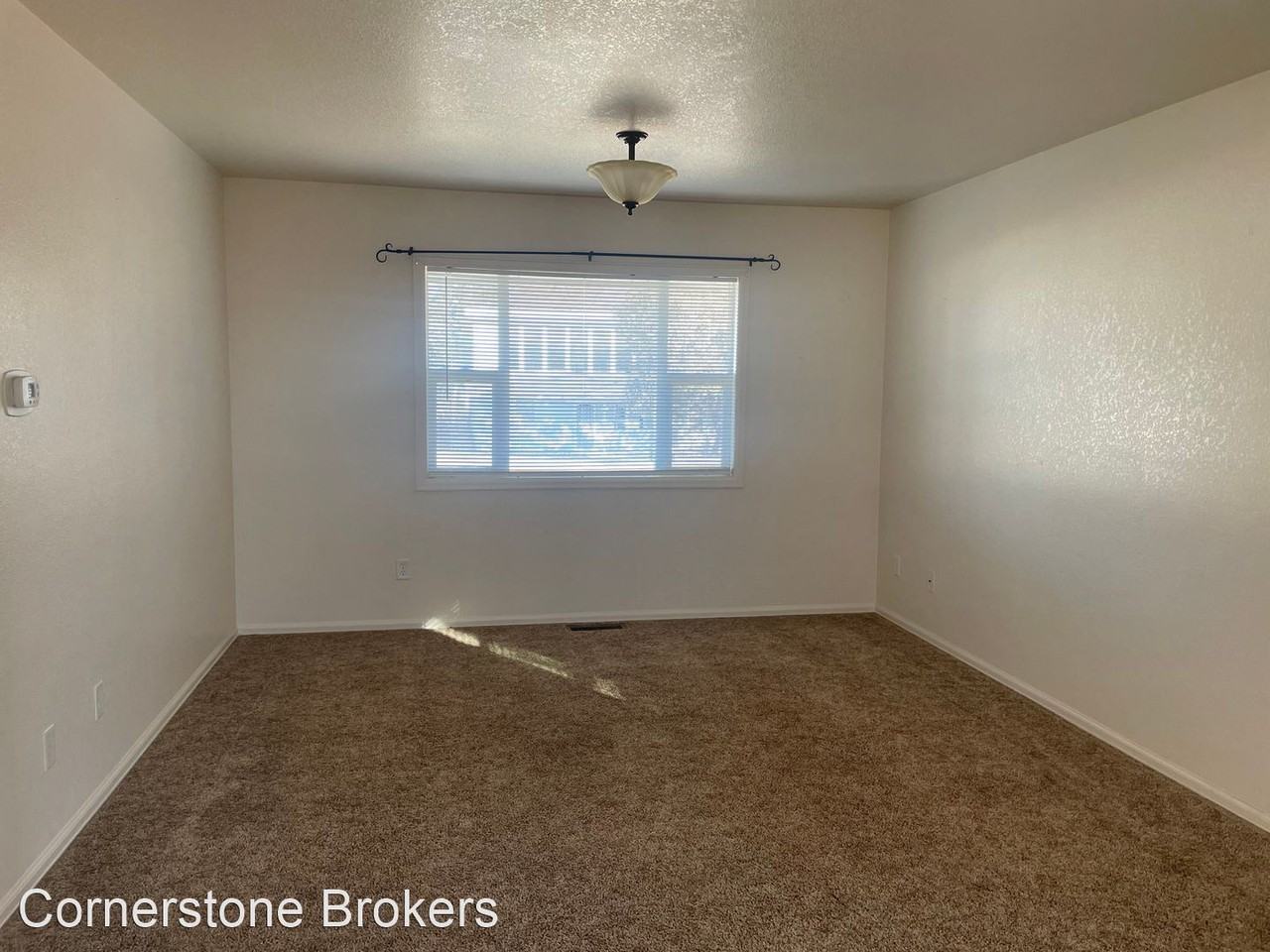 1220 Edmunds St - Photo 2 of 13