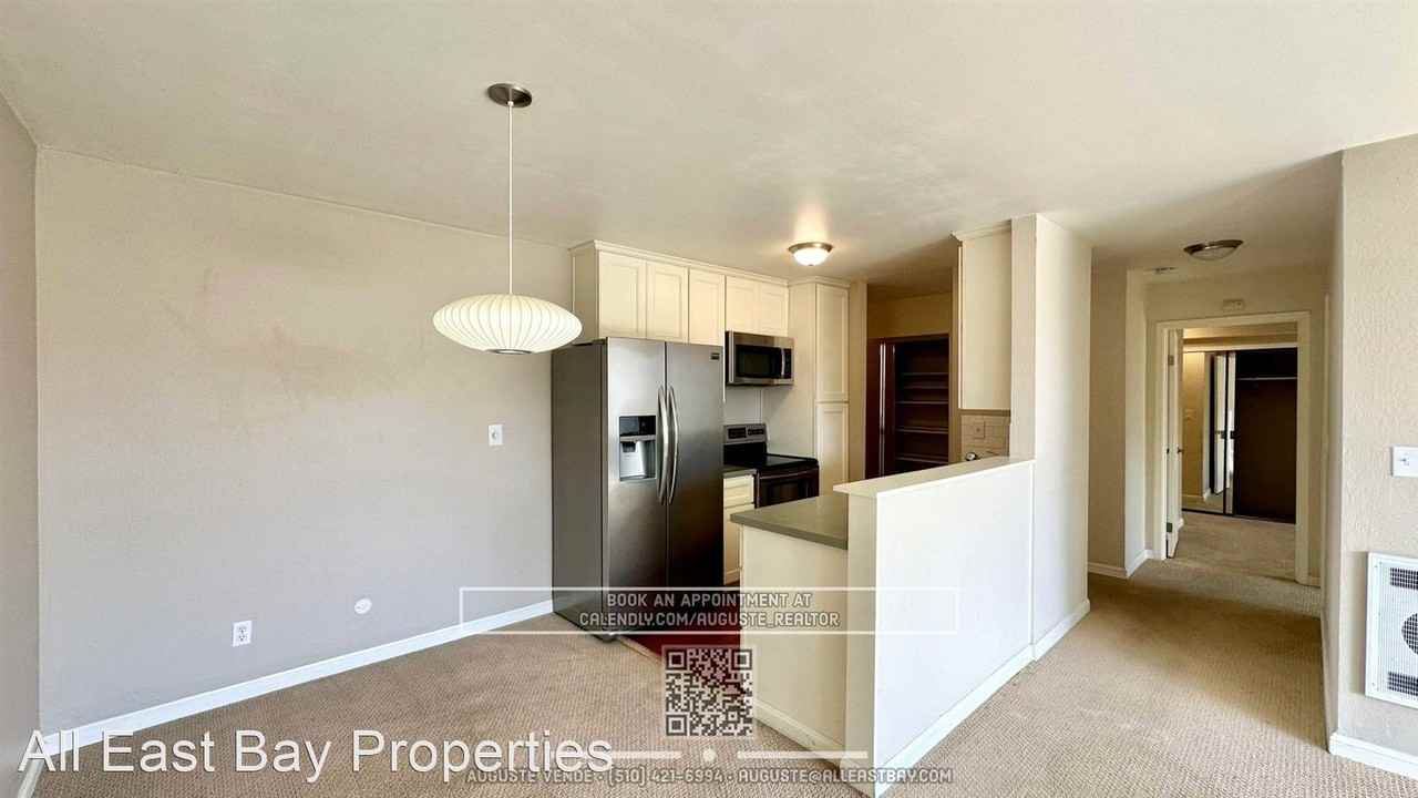 5340 Broadway Ter #404 - Photo 3 of 15