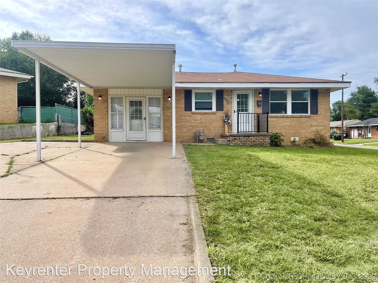 4768 Cornell Dr - Photo 2 of 40