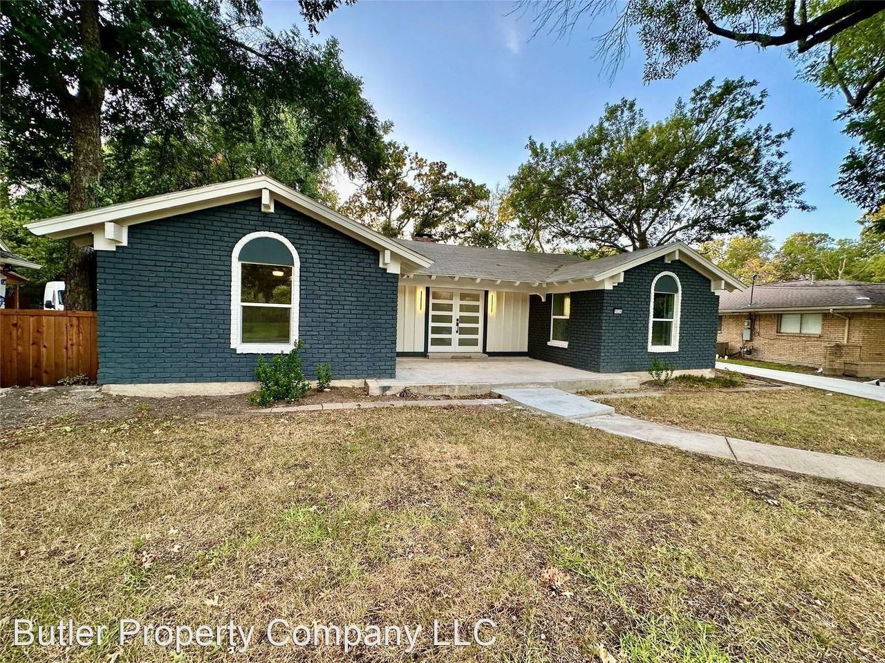 1029 Ray Andra Dr - Photo 2 of 38