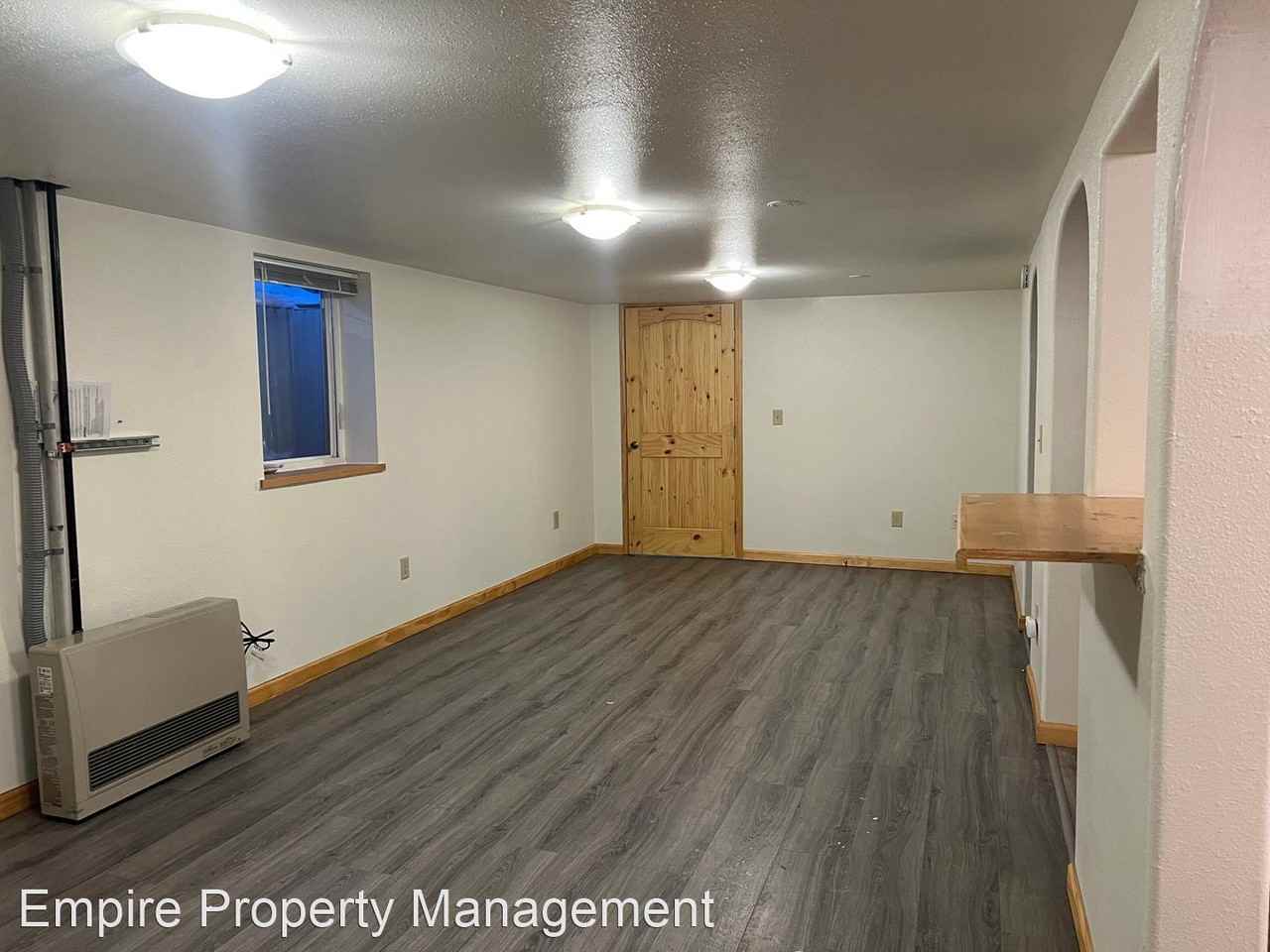 303 Minnie Street - Photo 2 of 6