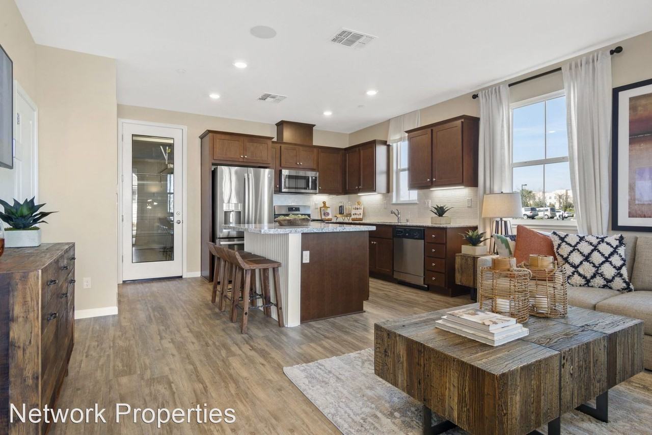 4430 Rhone Walk - Photo 3 of 10