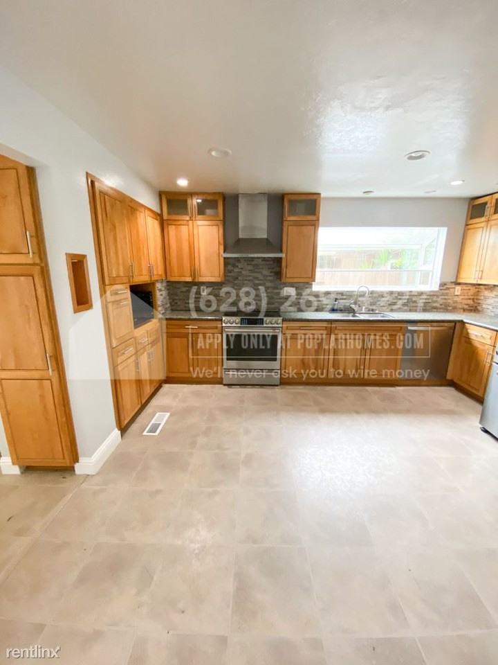 109 Toyon Ct - Photo 3 of 30