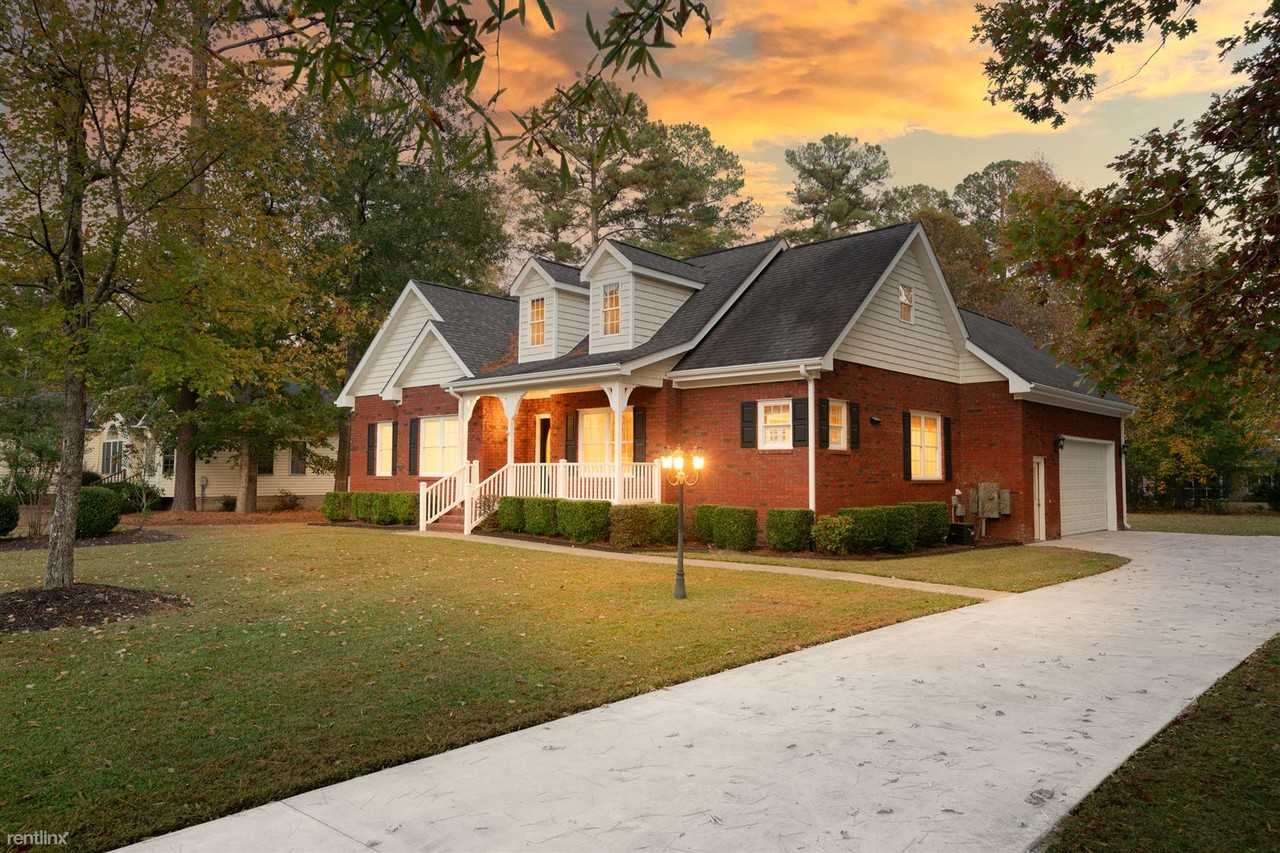 104 Perquimans Dr - Photo 3 of 50