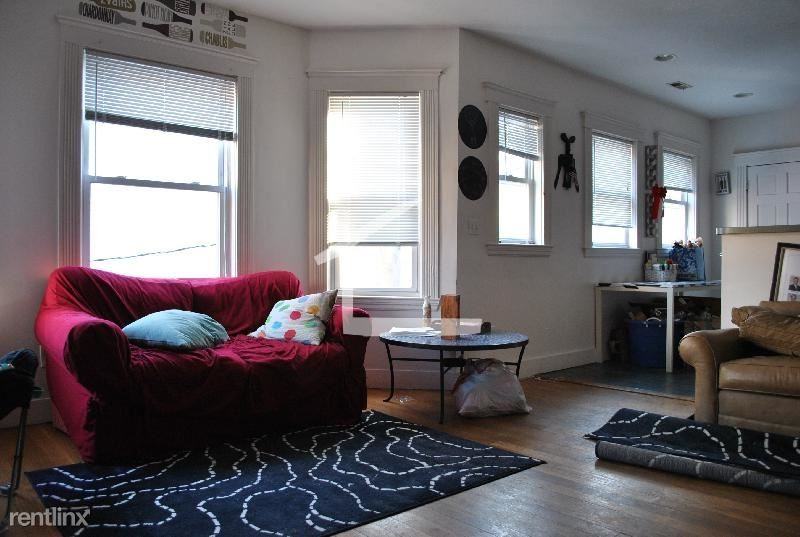 51 Gardner St - Photo 2 of 25