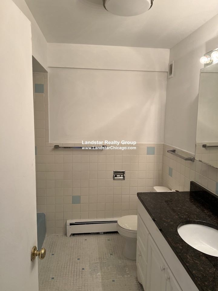 8644 Skokie Blvd #405 - Photo 6 of 10