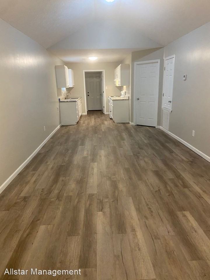101 Whaley Rd - Photo 3 of 21