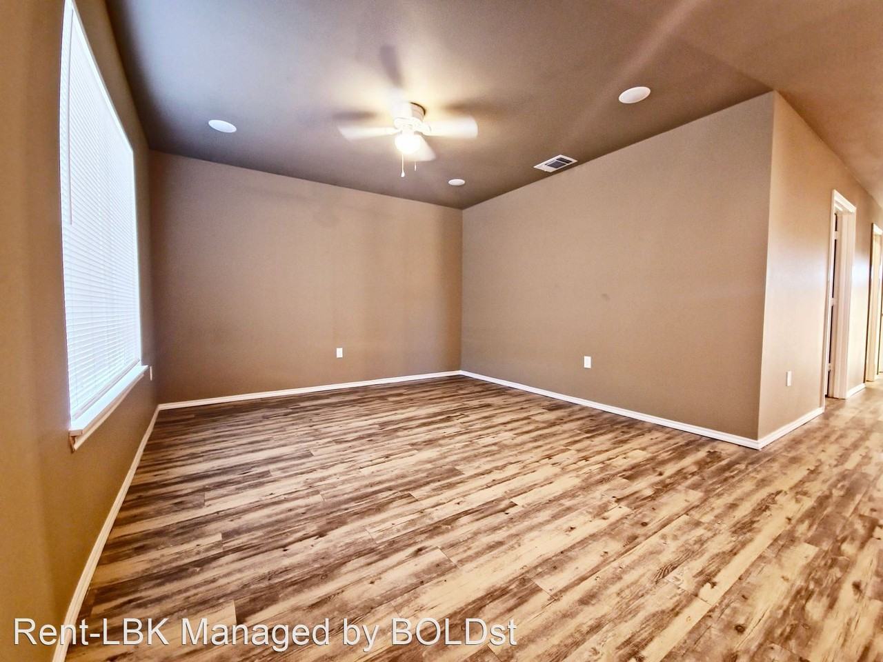 1012 David Ave - Photo 3 of 8