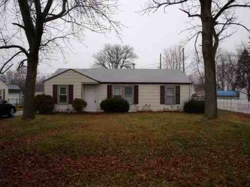 539 15th Ave - Photo 2 of 12