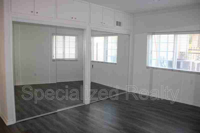 1827 1/2 Hill Dr - Photo 4 of 6
