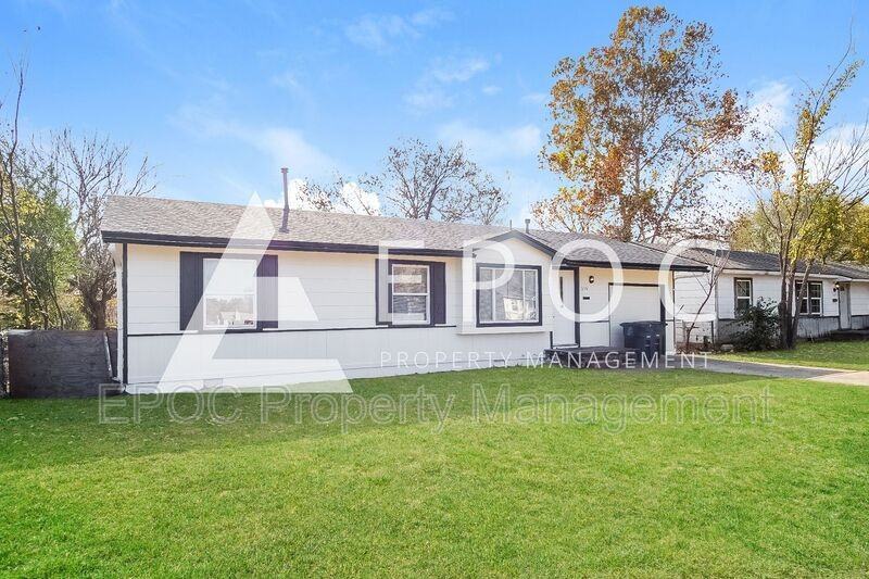 316 W 61st Pl N - Photo 2 of 15